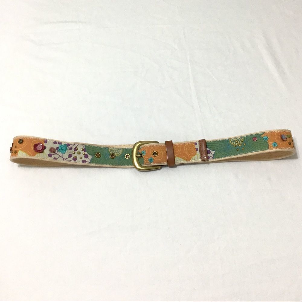 Fossil Embroidered Statement Belt Tea Button Belt Size Large